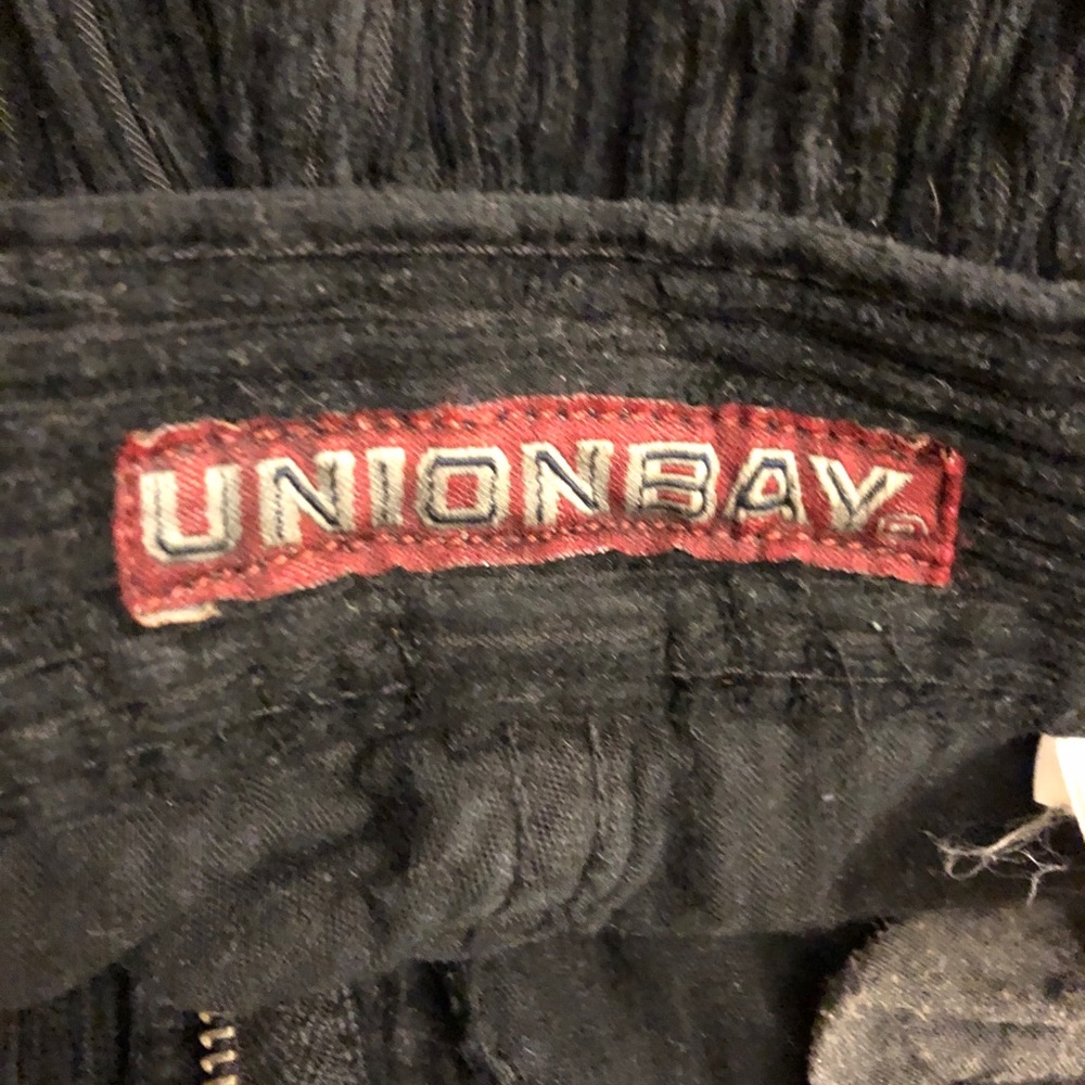 Unionbay Men’s Brown Corduroy pants 32x34